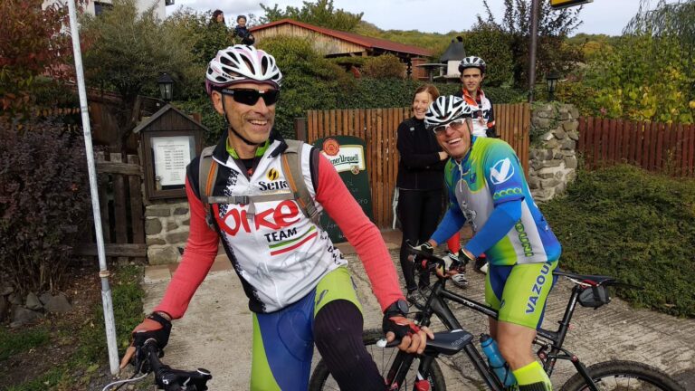 Všichni milovníci cyklistiky se smyslem pro humor a orientaci se připravují na Podzimní kontrolbraní Všichni milovníci cyklistiky se smyslem pro humor a orientaci se připravují na Podzimní kontrolbraní