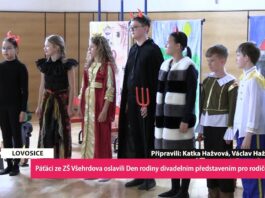LOVOSICE: Páťáci ze ZŠ Všehrdova oslavili Den rodiny divadelním představením pro rodiče