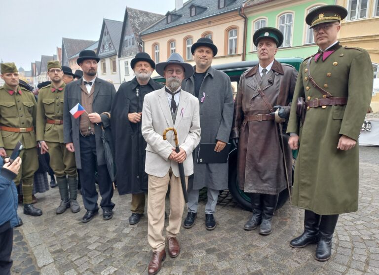 Oslavte Den vzniku samostatného Československa s T.G. Masarykem v Úštěku Oslavte Den vzniku samostatného Československa s T.G. Masarykem v Úštěku