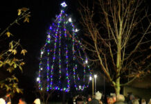 KEBLICE: Slavnostní rozsvícení stromu a mikulášská nadílka v Keblicích