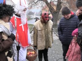 TŘEBENICE: Vánoční jarmark i s mikulášskou nadílkou