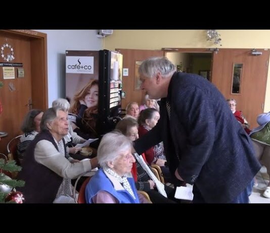 LITOMĚŘICE: Zástupci města přáli seniorům na Dómském pahorku