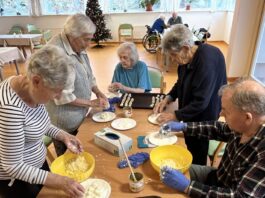 Vánoční čas v SeniorCentru SeneCura Terezín voněl cukrovím a radostí