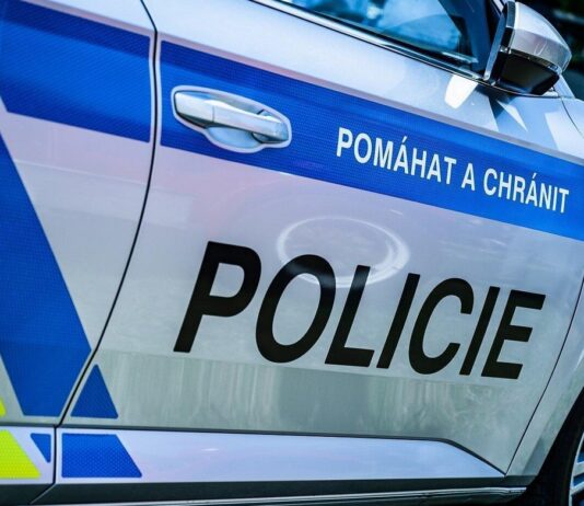 POZOR: Podvodníci vás mohou obrat o miliony i při osobním setkání. Policie varuje před fingovanými investicemi