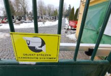 Litoměřický hřbitov se nově zamyká elektronicky na dálku