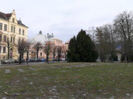 LITOMĚŘICE: Město vyhlásilo soutěž na řešení prostoru po odstranění sochy v Jiráskových sadech