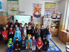 Masopust na Základní škole Všehrdova byl plný smíchu, tance i poučení