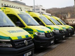 Modernizace záchranky: Deset nových sanitek vyjíždí na cesty Ústeckého kraje + Fotogalerie