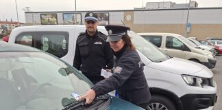 Policie před Velikonocemi upozorňuje na rizika u obchodů