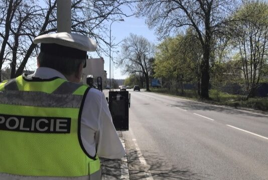 Speed Marathon na Litoměřicku: Kde si lidé nejvíce přejí radary a kde si zítra dát pozor?