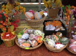 TŘEBENICE: Velikonoční jarmark s krásným počasím a zeleným pivem