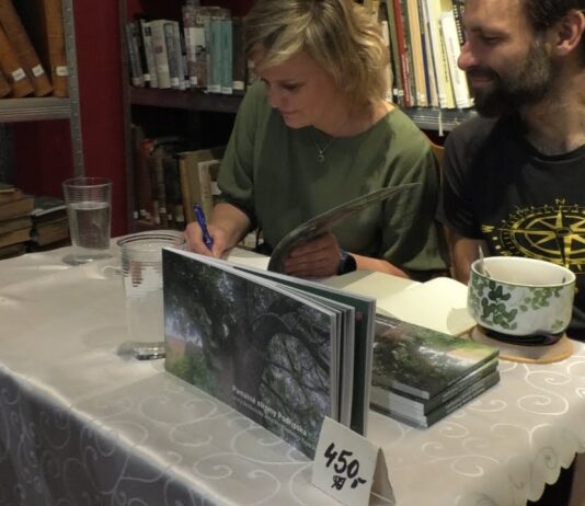 ROUDNICE N. L.: Výstava a křest knihy „Památné stromy Podřipska“ v muzeu