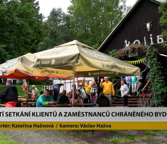 ÚŠTĚK: Třetí setkání klientů a zaměstnanců Chráněného bydlení počasí nepřekazilo
