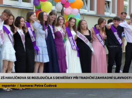 LITOMĚŘICE: ZŠ Havlíčkova se rozloučila s deváťáky při tradiční zahradní slavnosti