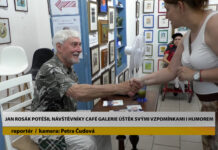 ÚŠTĚK: Jan Rosák potěšil návštěvníky Café galerie Úštěk svými vzpomínkami i humorem