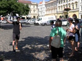 LITOMĚŘICE: Turisté i místní mohou nově v létě navštívit komentované prohlídky městem