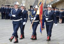 Noví profesionální hasiči složili slib. Na hradě v Budyni nad Ohří přísahalo 35 nováčků